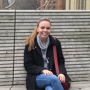 Meet your Posher, Caroline